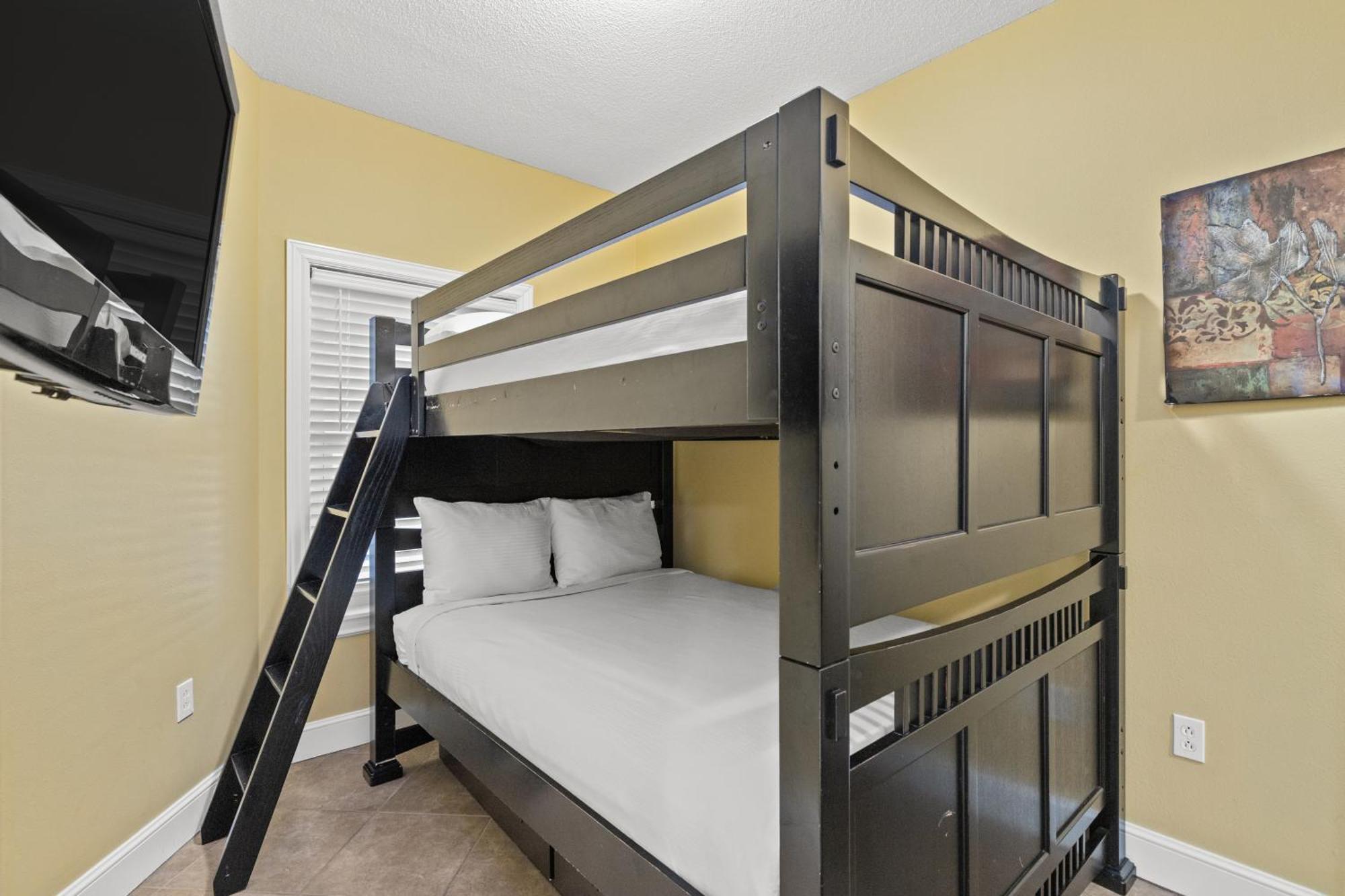 Official Majestic Beach Resort - Over 60 Units - All Ocean Front, Panama City Beach, Fl Chambre photo