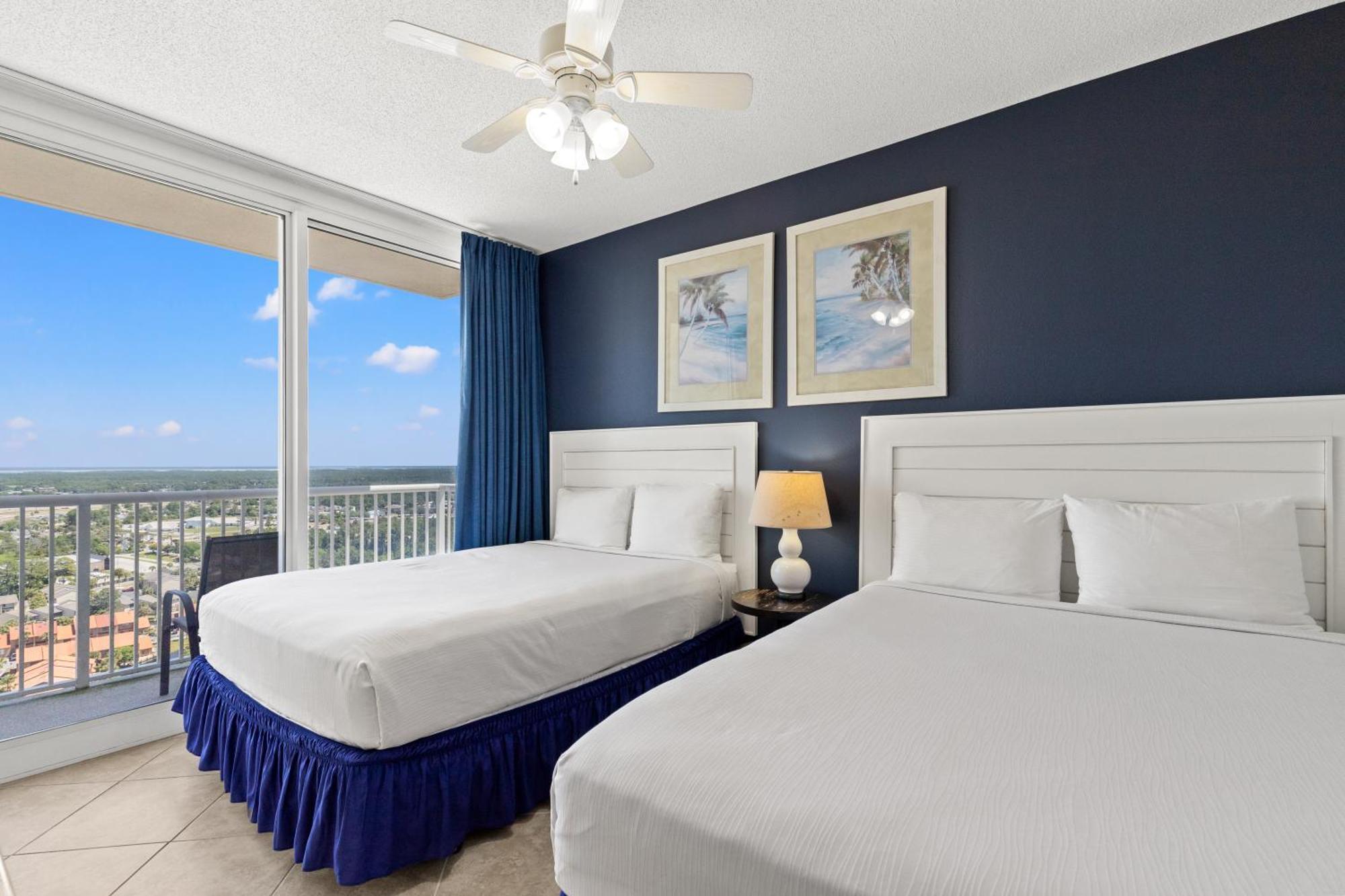 Official Majestic Beach Resort - Over 60 Units - All Ocean Front, Panama City Beach, Fl Chambre photo