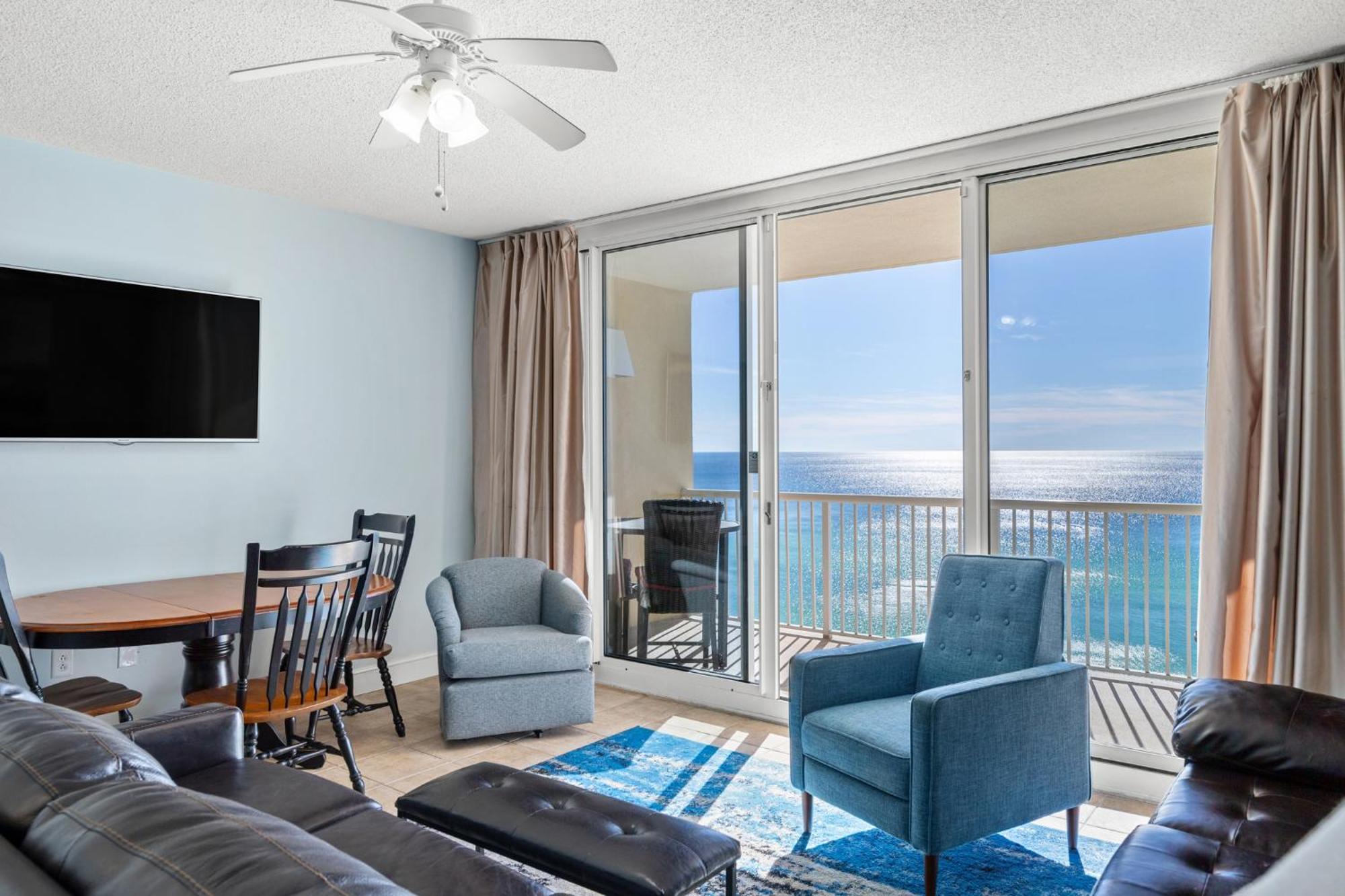 Official Majestic Beach Resort - Over 60 Units - All Ocean Front, Panama City Beach, Fl Chambre photo
