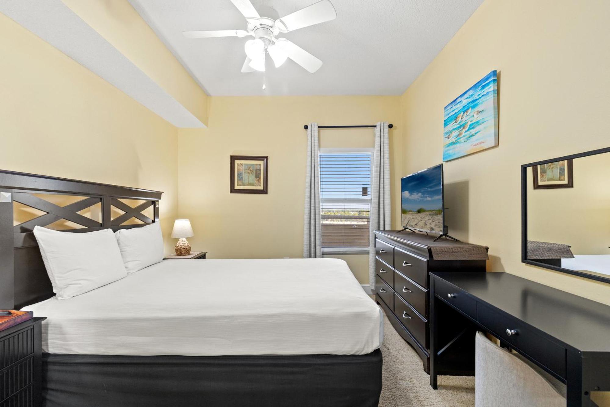 Official Majestic Beach Resort - Over 60 Units - All Ocean Front, Panama City Beach, Fl Extérieur photo